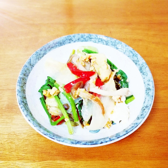 ほうれん草とパプリカの卵炒め